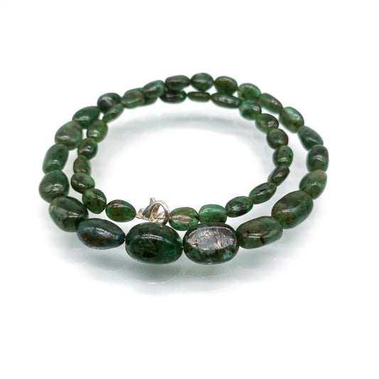 Natural Emerald Nuggets Shape Smooth Gemstone Beaded Necklace