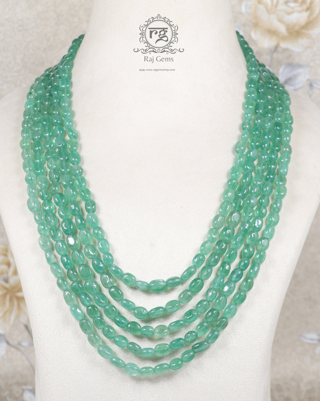 Natural Green Strawberry Quartz Gemstone Oval Beads Necklace