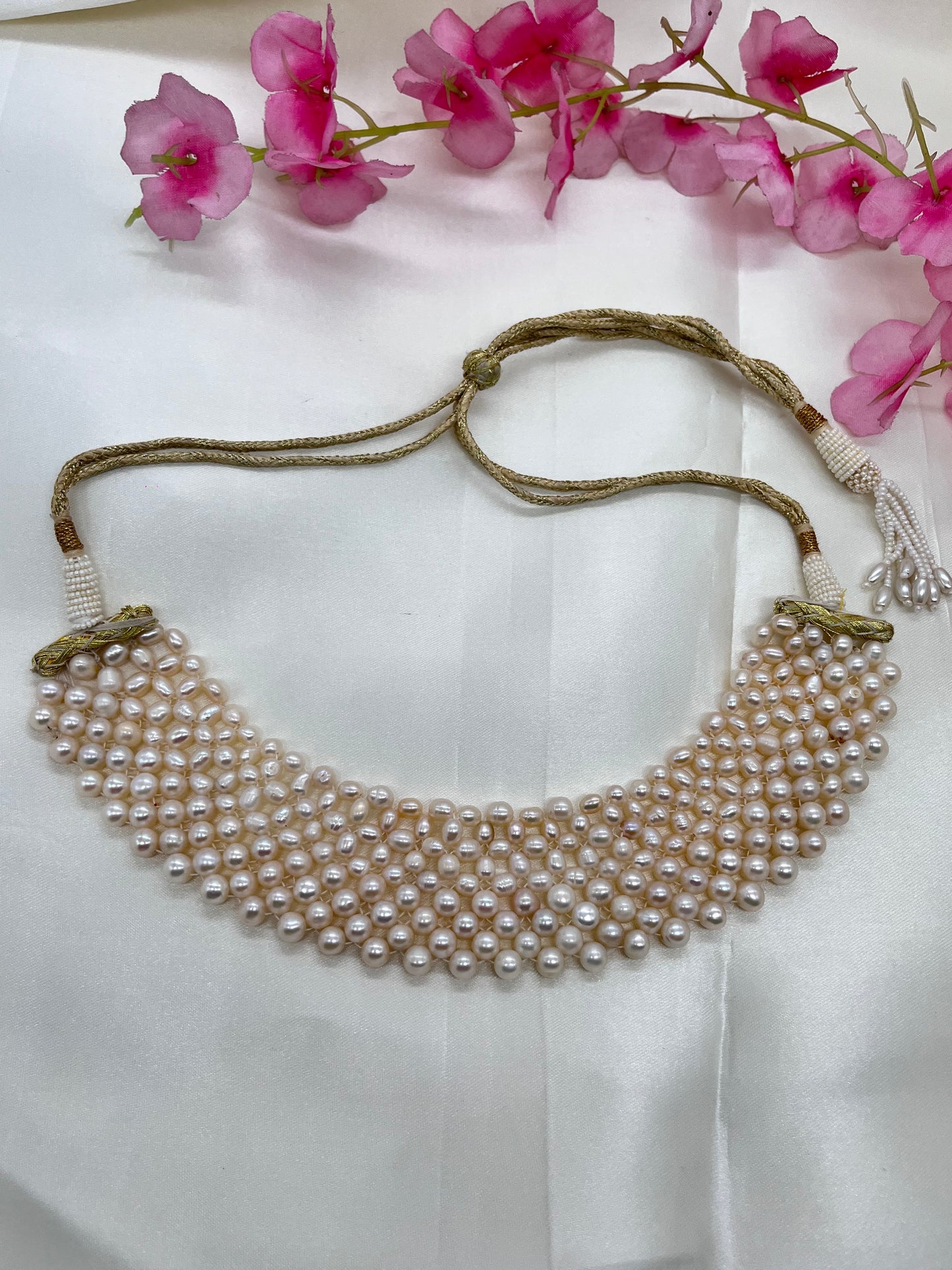 Natural Freshwater Pearl Gemstone Beads Necklace