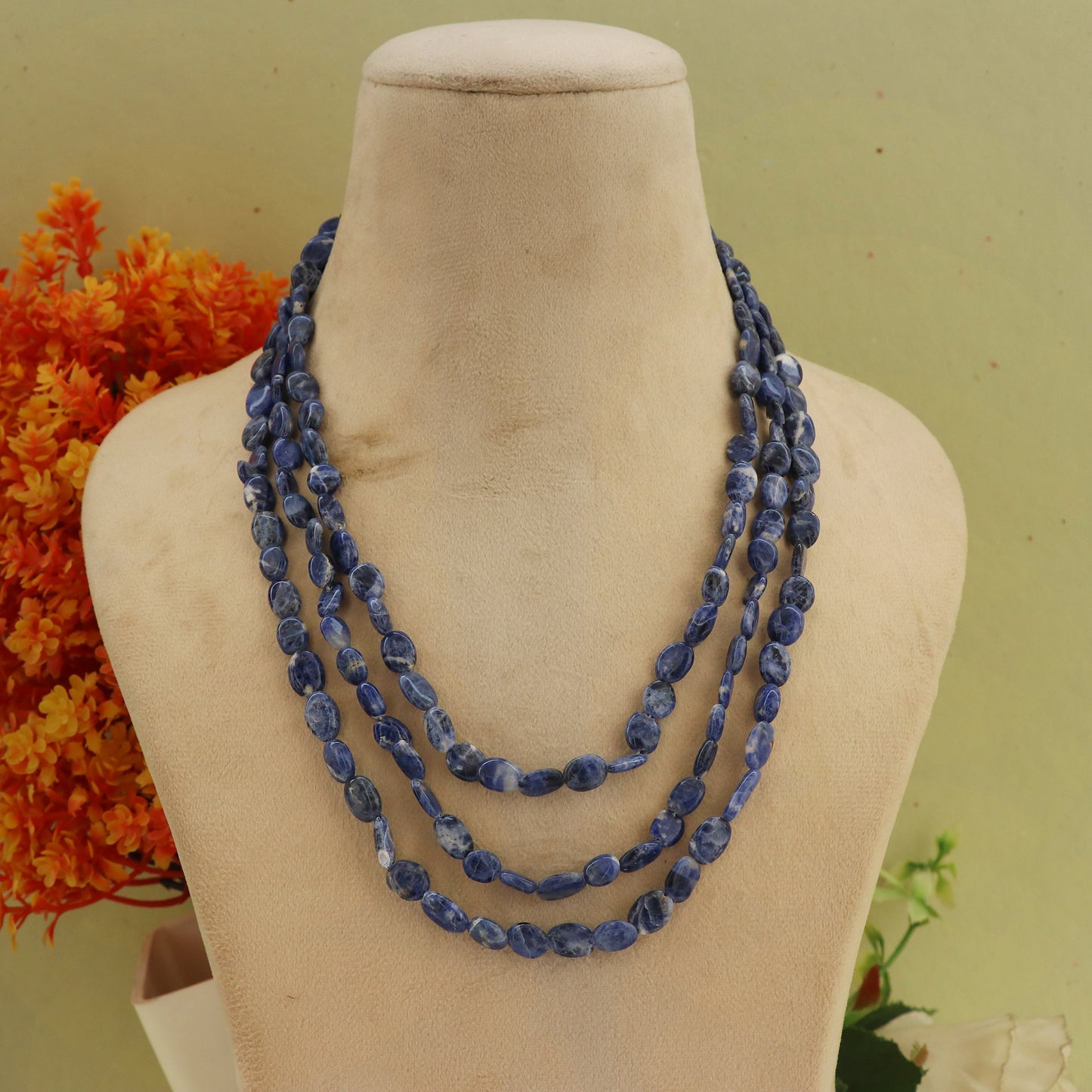 Natural sodalite gemstone oval beaded necklace